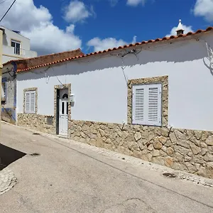 Hébergement de vacances Casa Da Vila, Mexilhoeira Grande